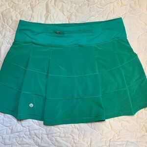 Lululemon Green Athletic Skirt